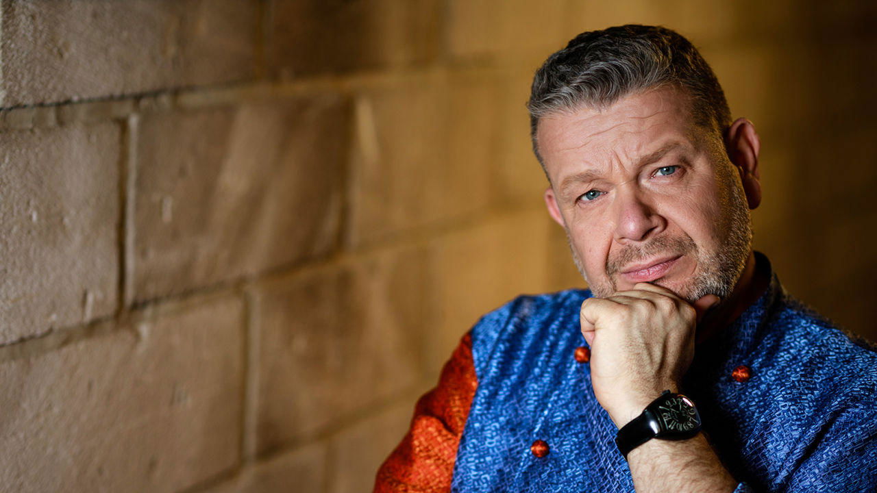 Kitchen Nightmares Spain backdrop