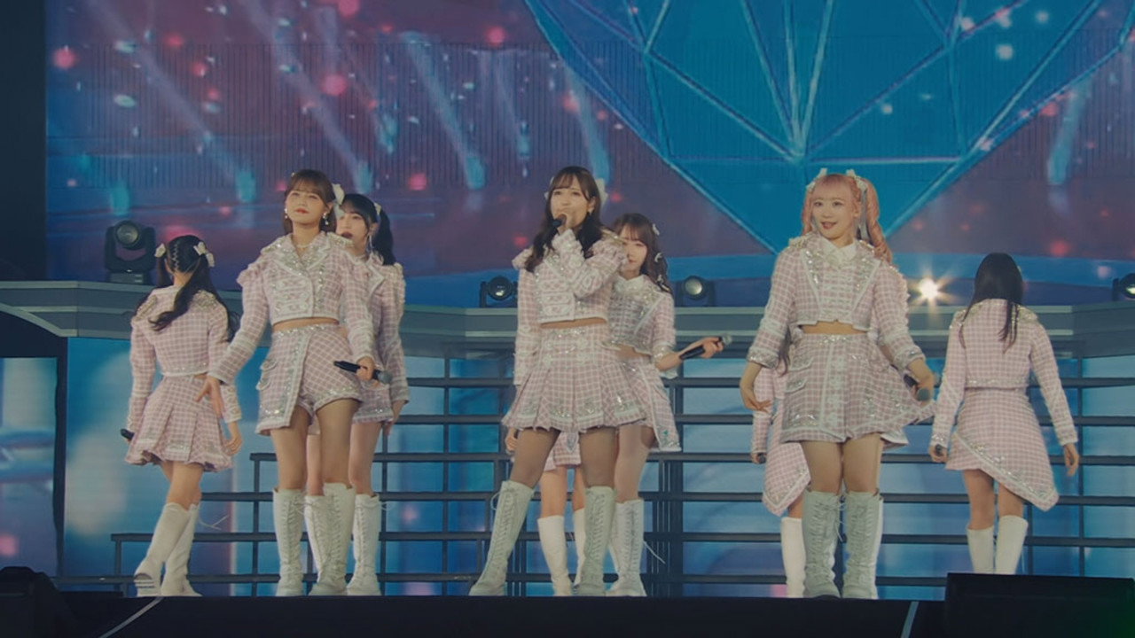 ＝LOVEアリーナツアー2024「Tell me what's more than "LOVE"」at Ariake Arena backdrop