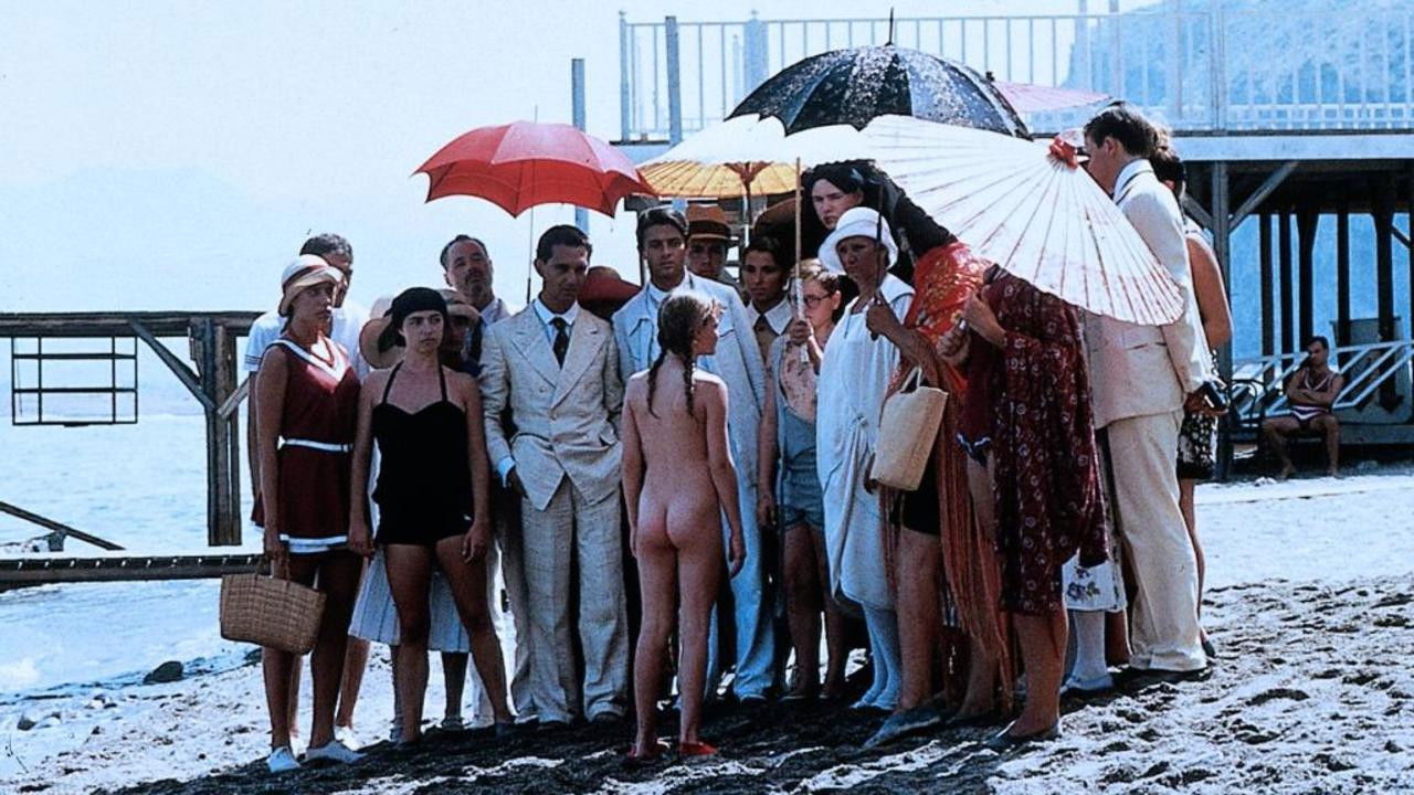 Mario and the Magician backdrop