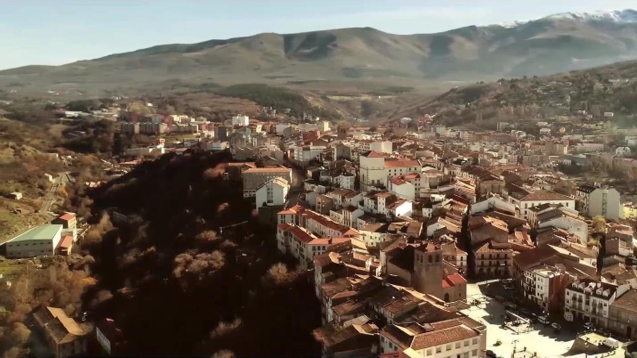 Desmadre Incluido backdrop