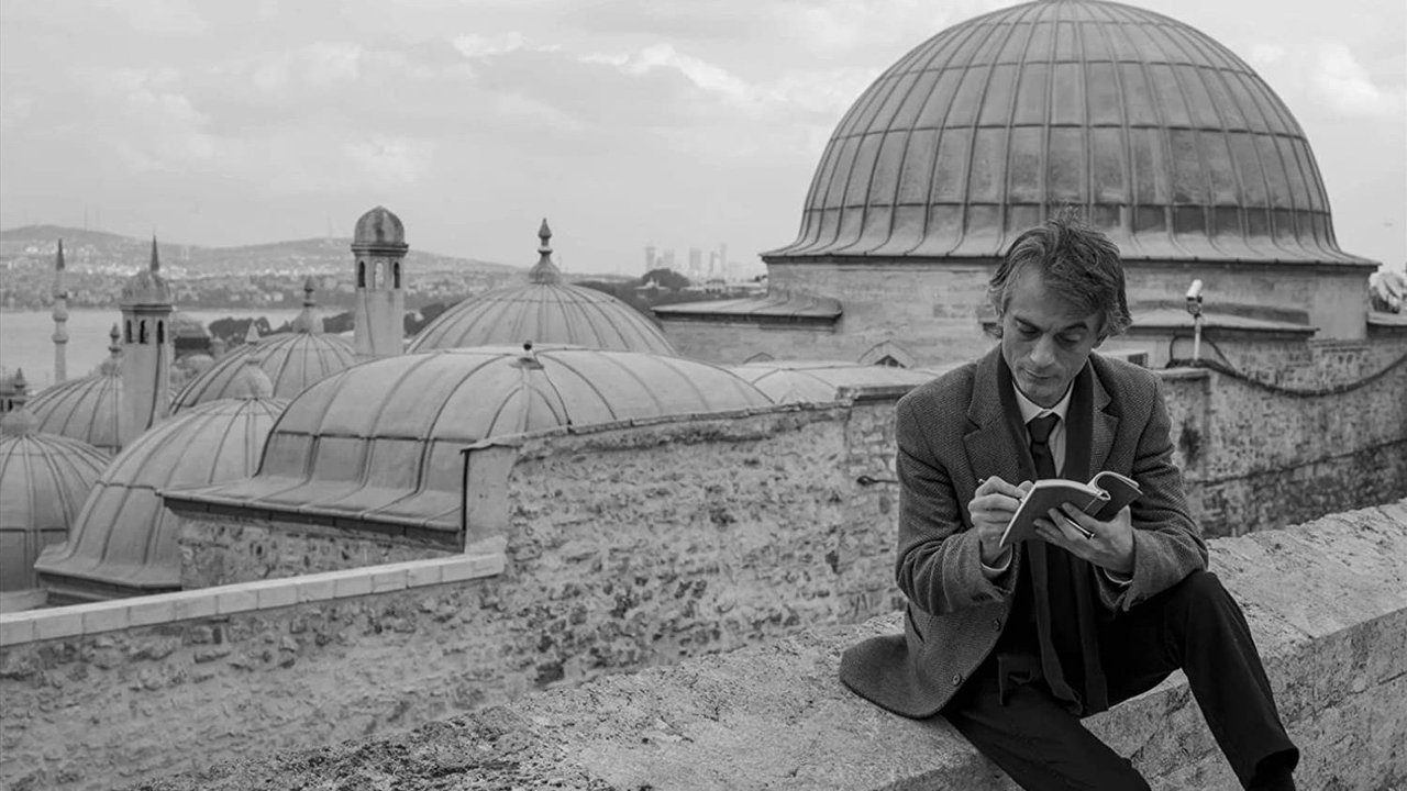 Four Cornered Triangle backdrop