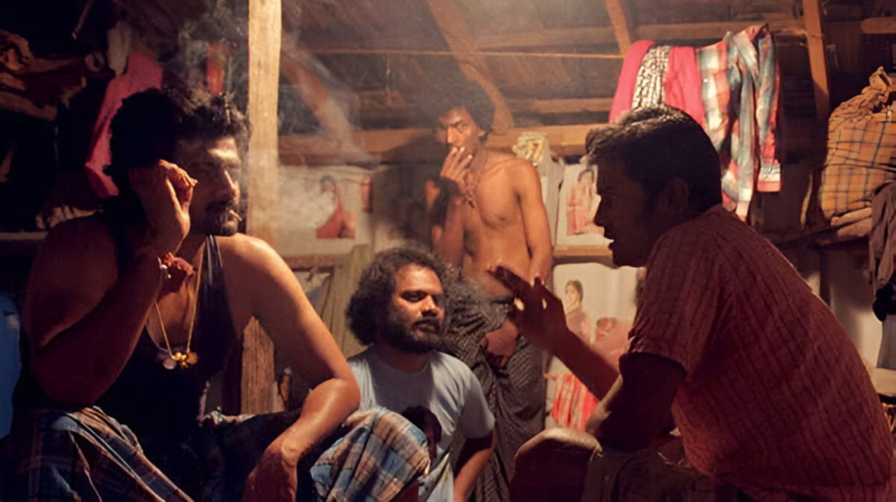 Moodar Koodam backdrop