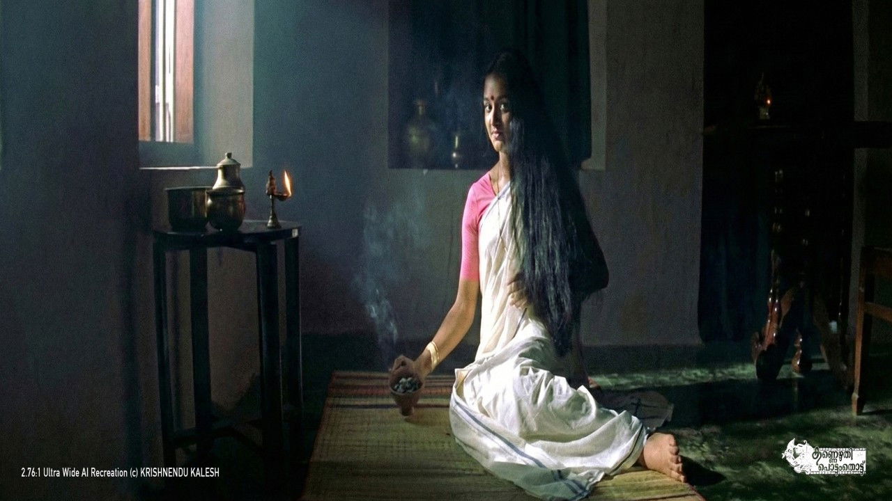 Kannezhuthi Pottum Thottu backdrop