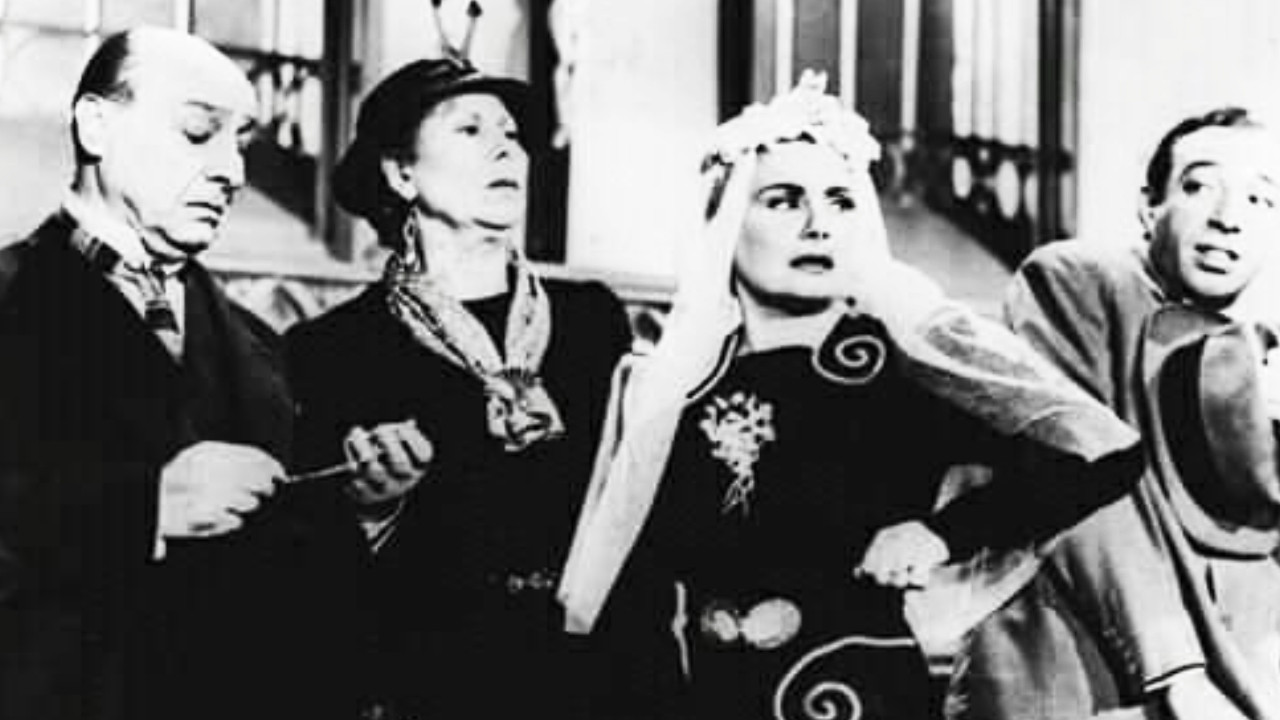 Cándida, la mujer del año backdrop