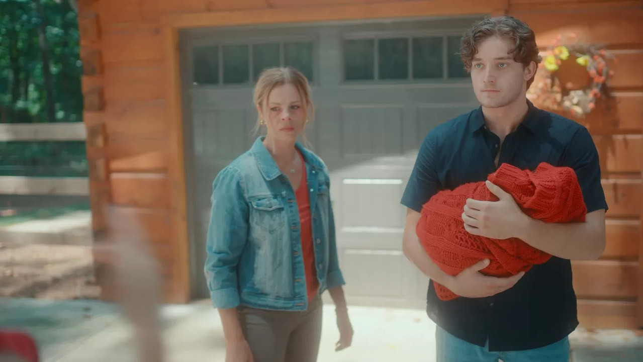 Girlfriend Missing backdrop