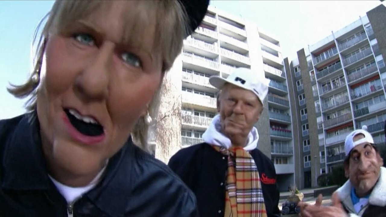 L'Année des Guignols - Une année Zlatanée backdrop