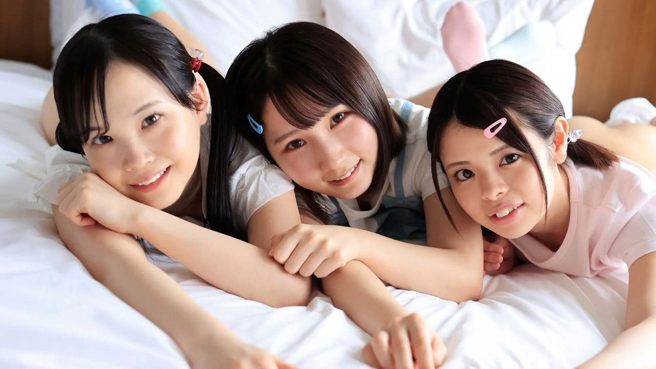 PIYO-157 Triple Paipan! Too innocent bitches! backdrop