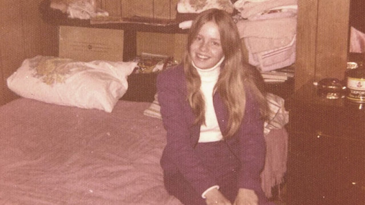 Don't Rest in Peace backdrop