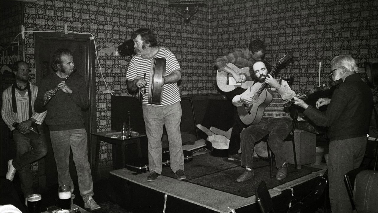 Dark Horse on the Wind backdrop