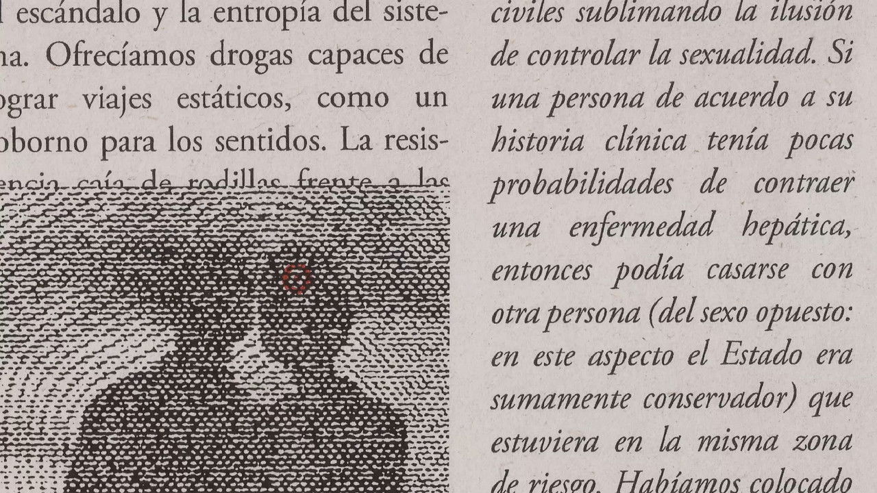 The city and the captive backdrop