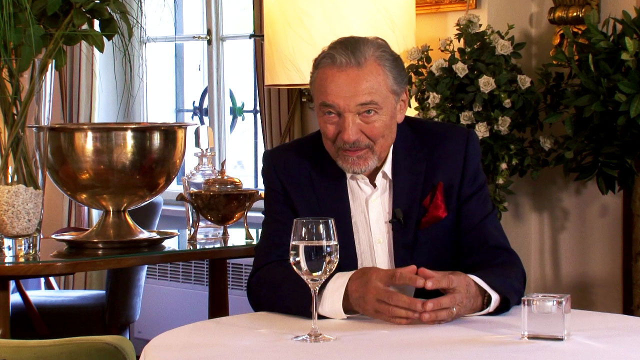 Karel je Gott backdrop