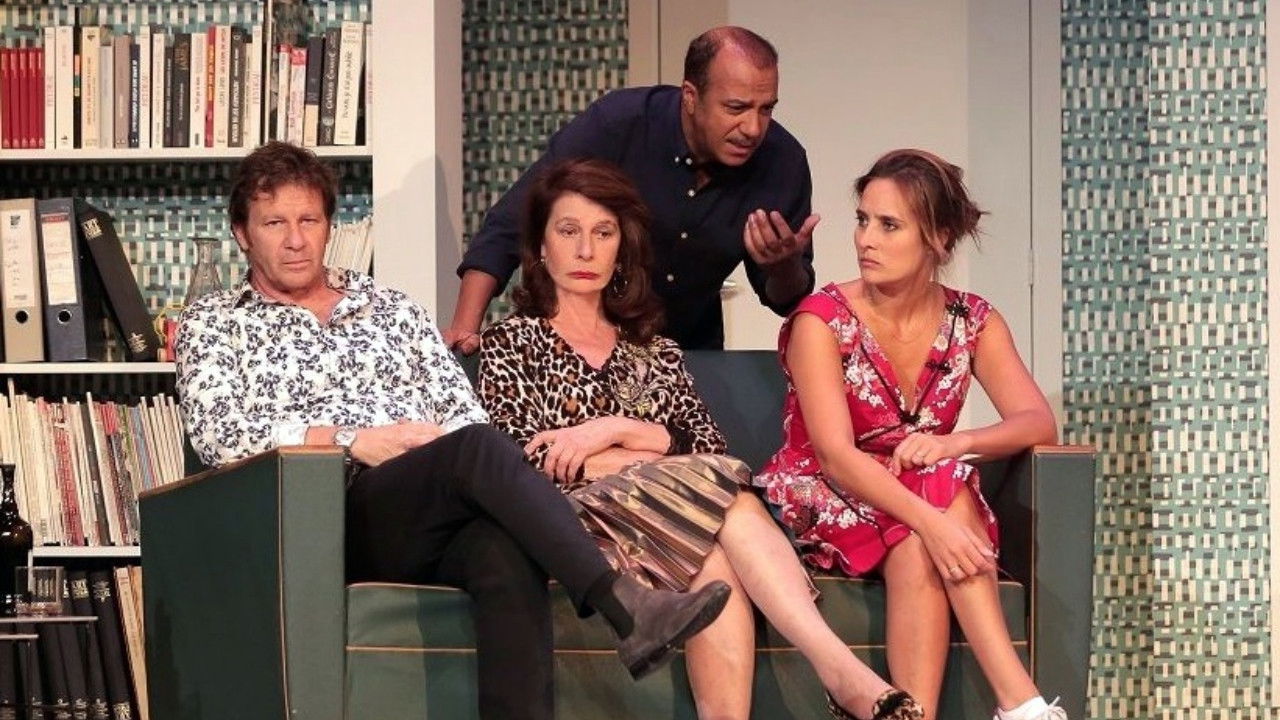 Non à l'argent ! backdrop