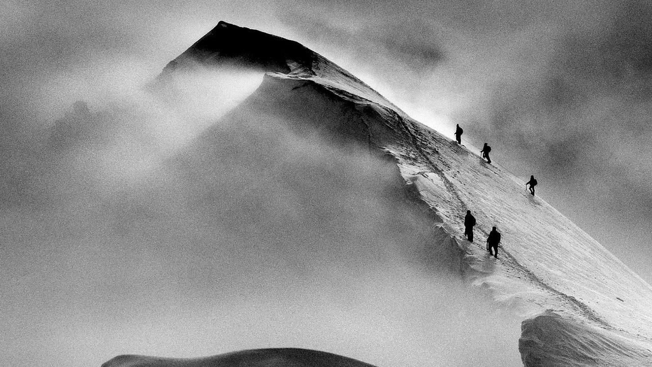 Le Regard Tairraz backdrop