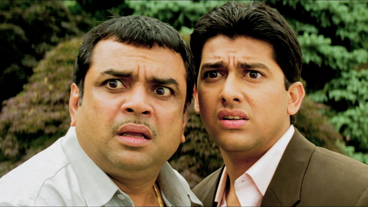 Awara Paagal Deewana backdrop