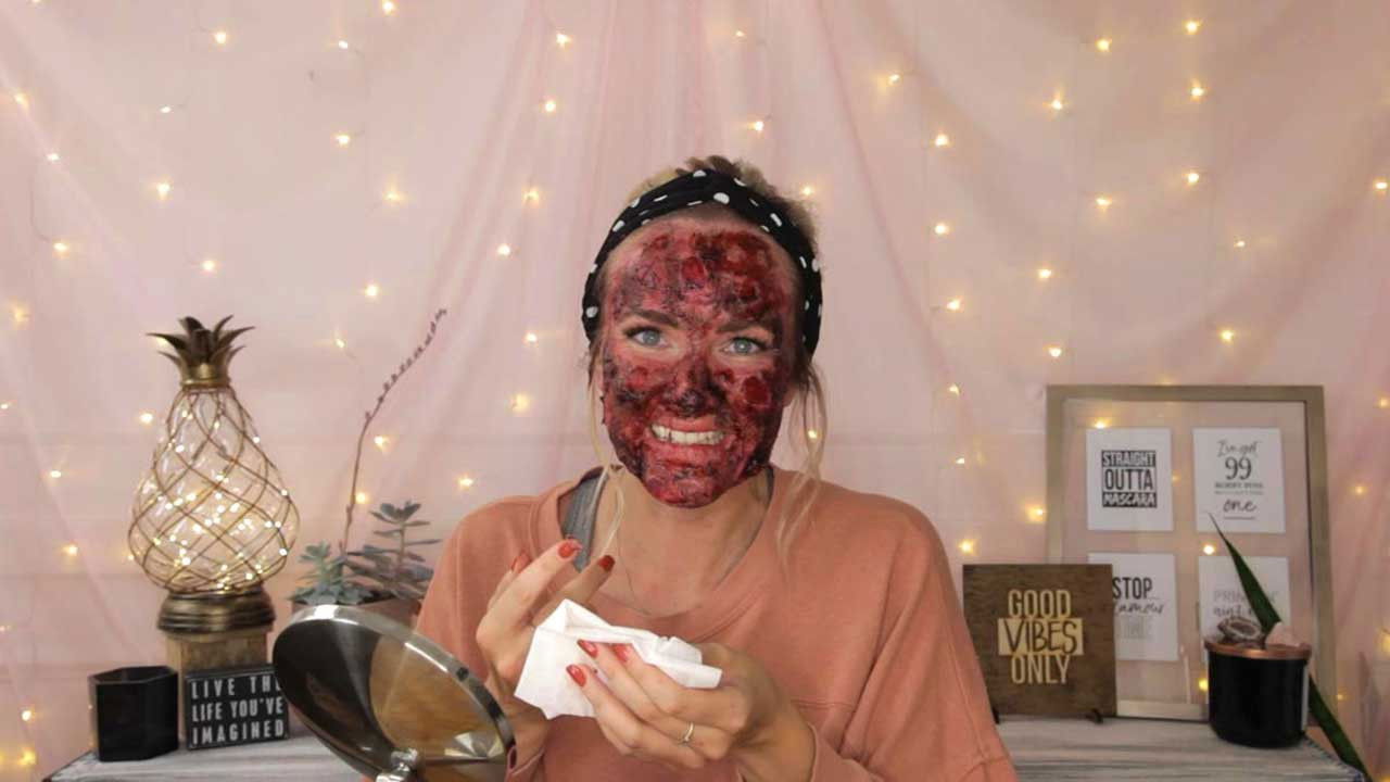 Kalley's Last Review backdrop