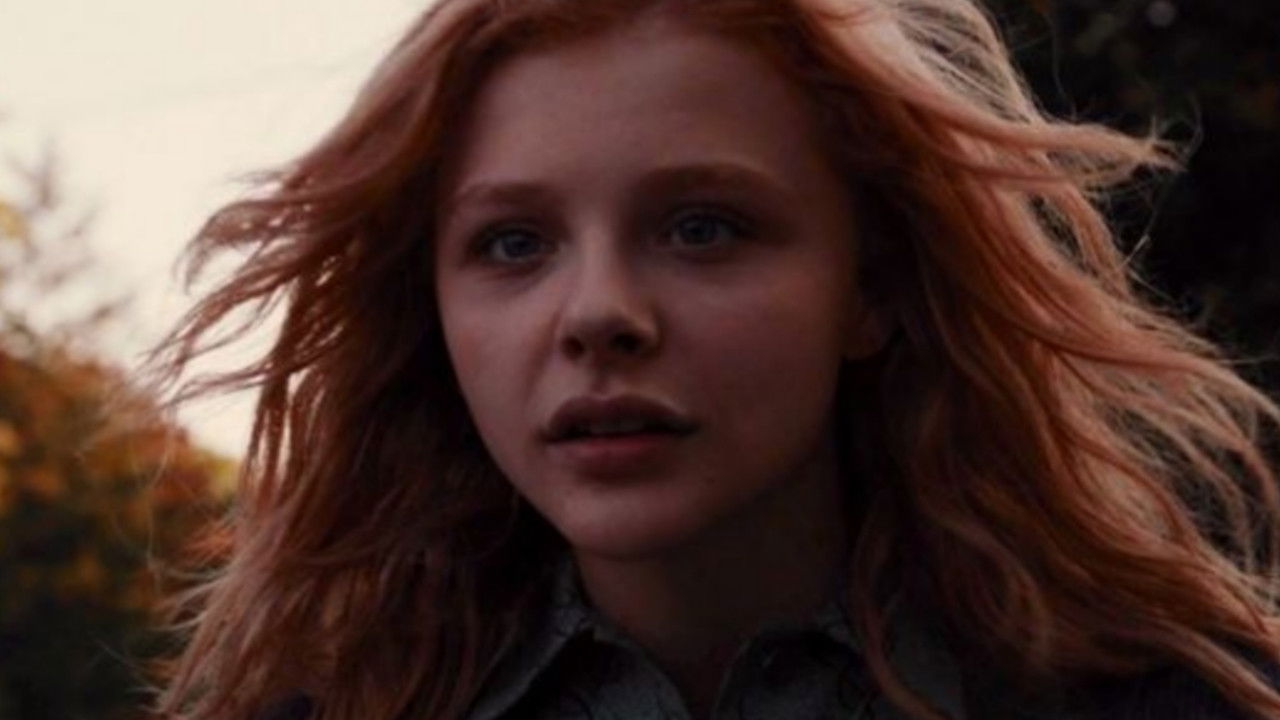 Creating Carrie backdrop