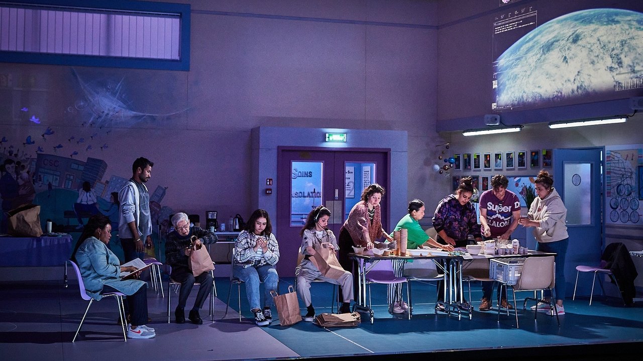 Fraternité, conte fantastique backdrop