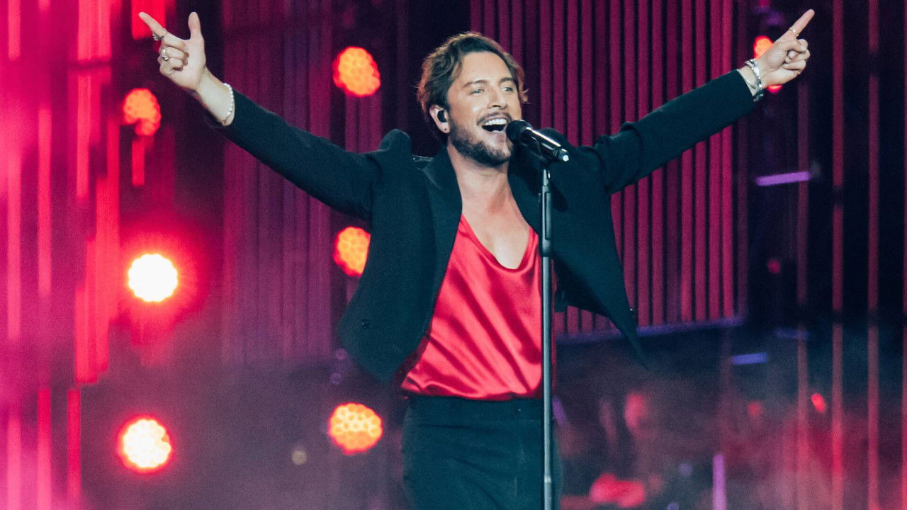 Manuel Carrasco - La Última Flecha. Directo Estadio Santiago Bernabéu, Madrid backdrop
