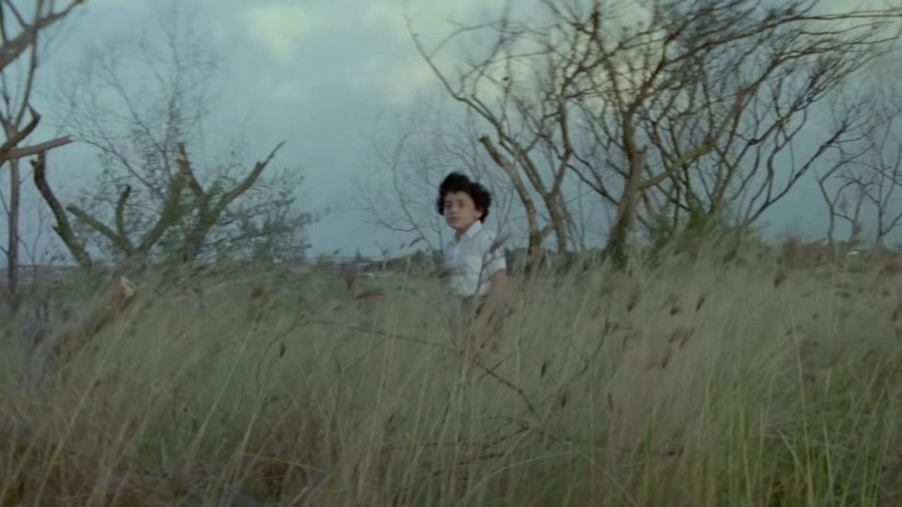 Senggol-Senggolan backdrop