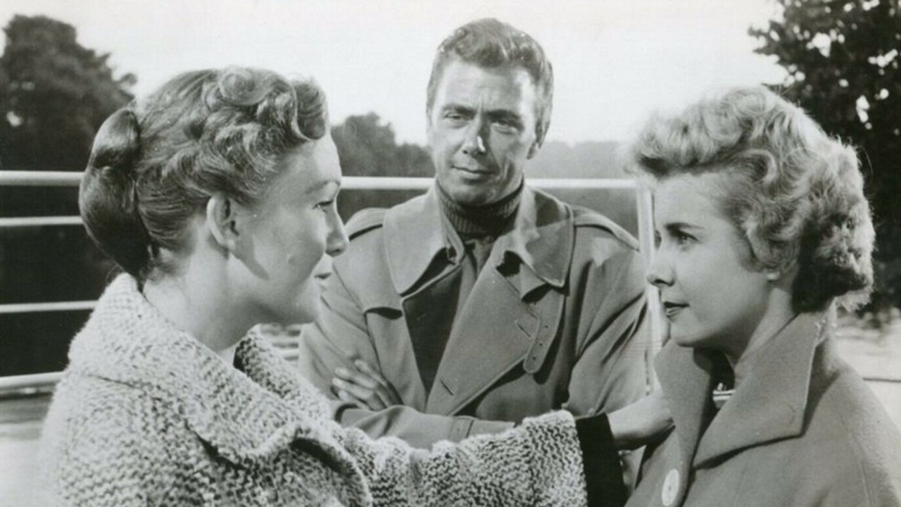 Before I Wake backdrop