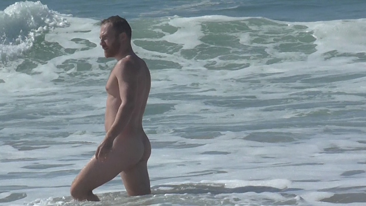 Cruising at Beach 19 backdrop