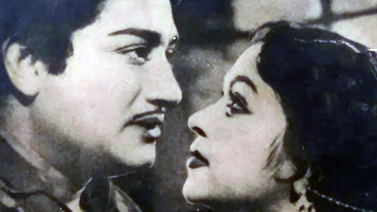 Iruvar Ullam backdrop