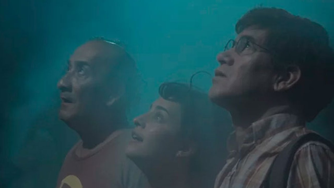 La luz mala backdrop