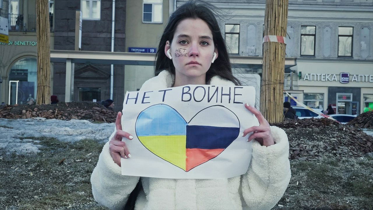 Of Caravan and the Dogs backdrop