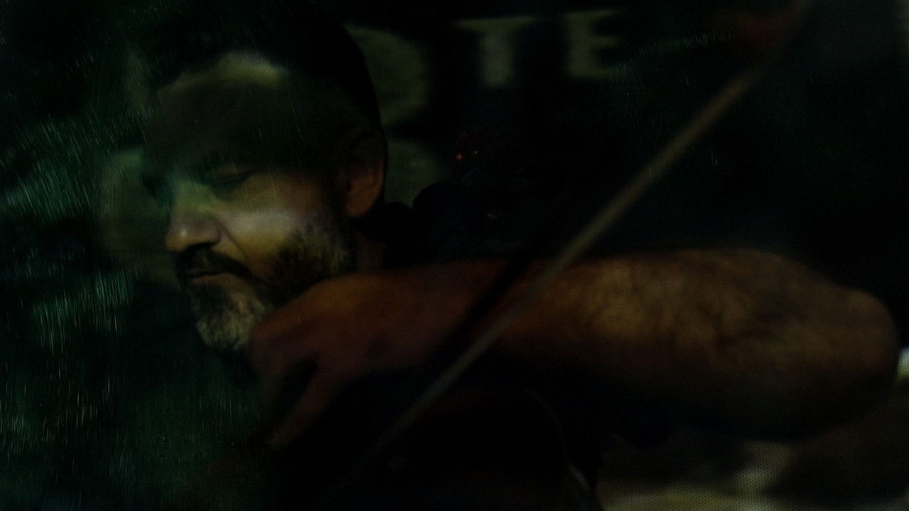 Parlate a bassa voce backdrop