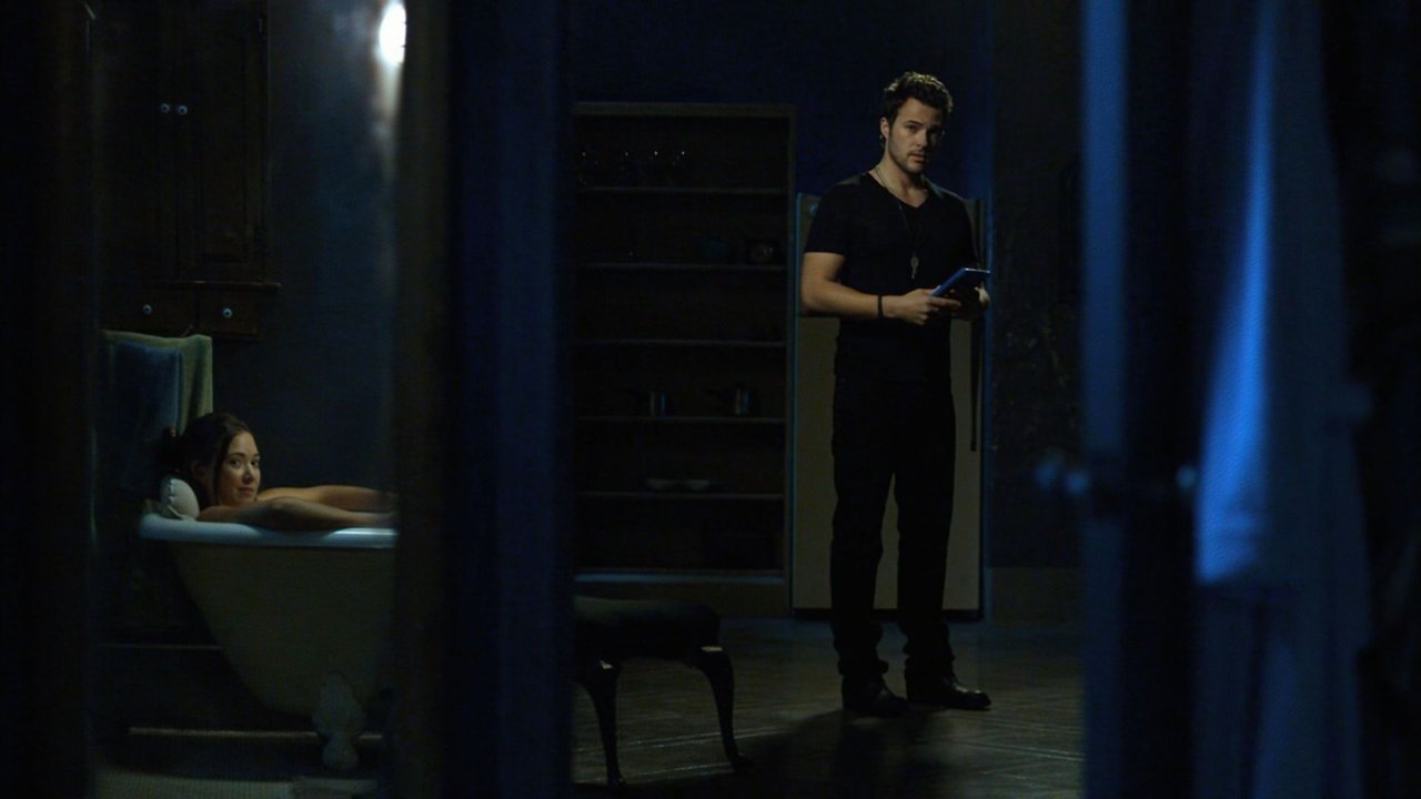 Circle of Eight backdrop