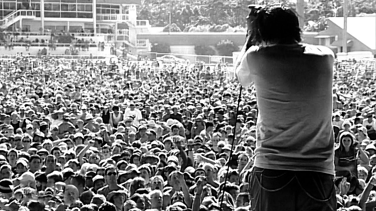 Grinspoon's 66.6 Rockumentary backdrop