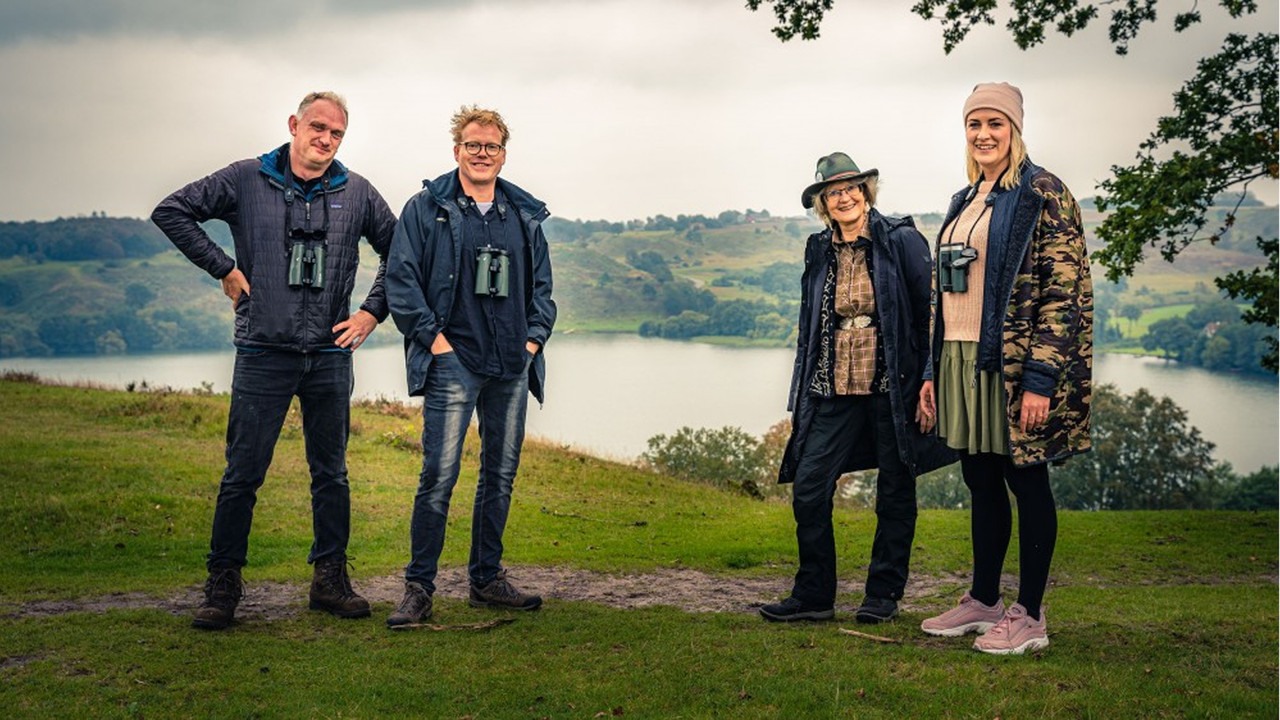 1 døgn, 2 hold, 3 dyr backdrop