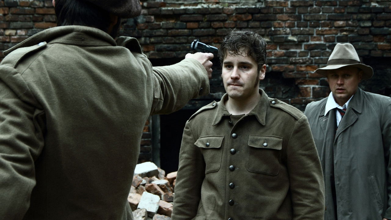 Historia Roja, czyli w ziemi lepiej słychać backdrop