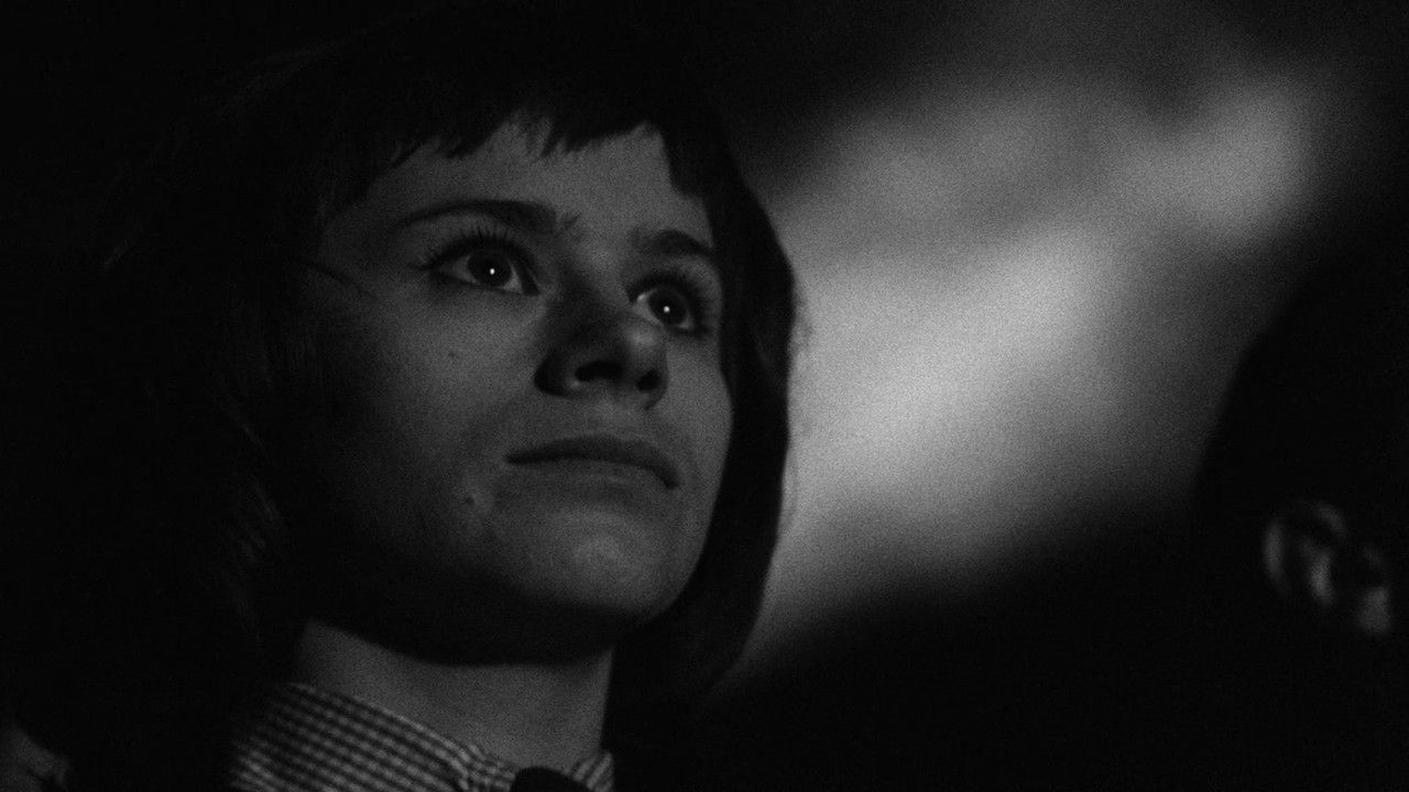 Girl with Green Eyes backdrop