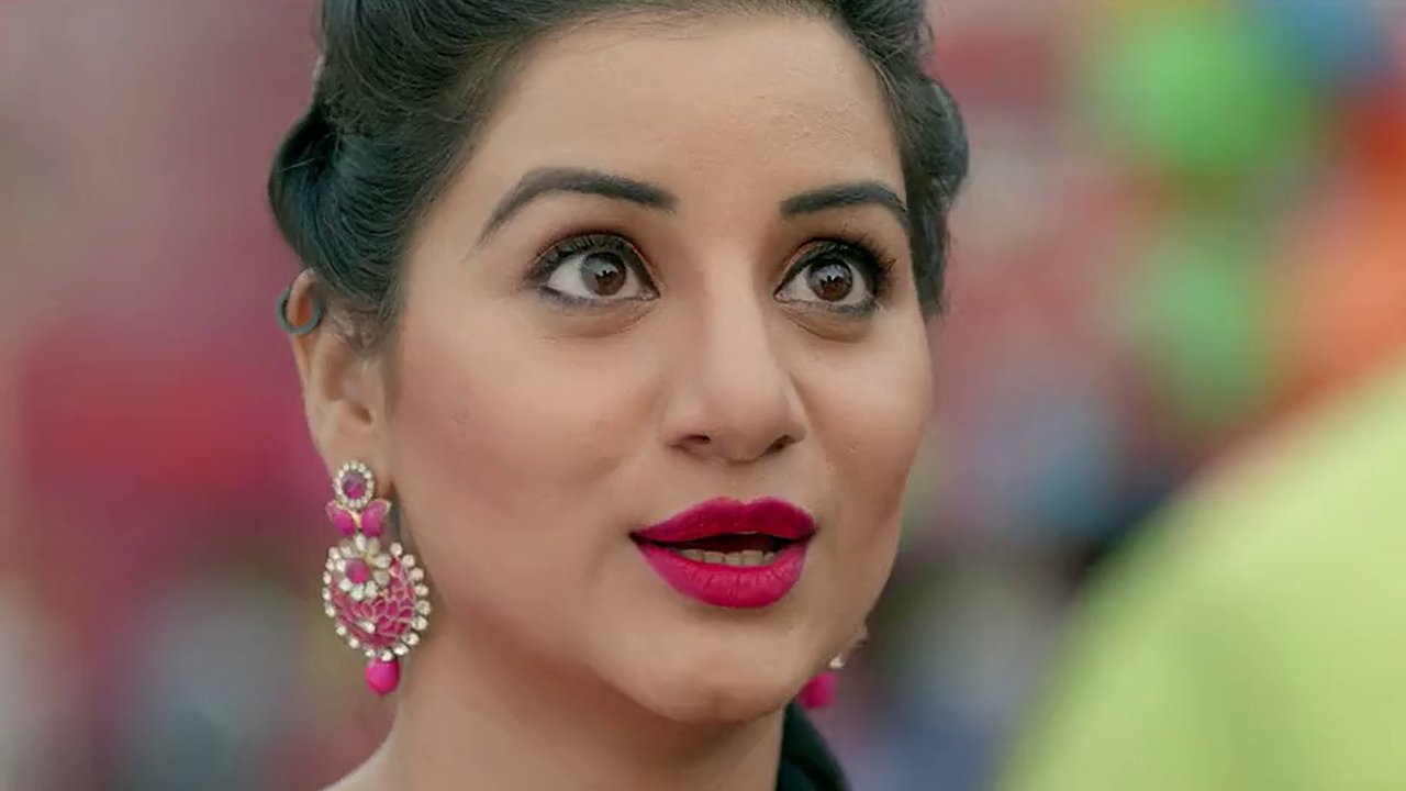 Junction Varanasi backdrop