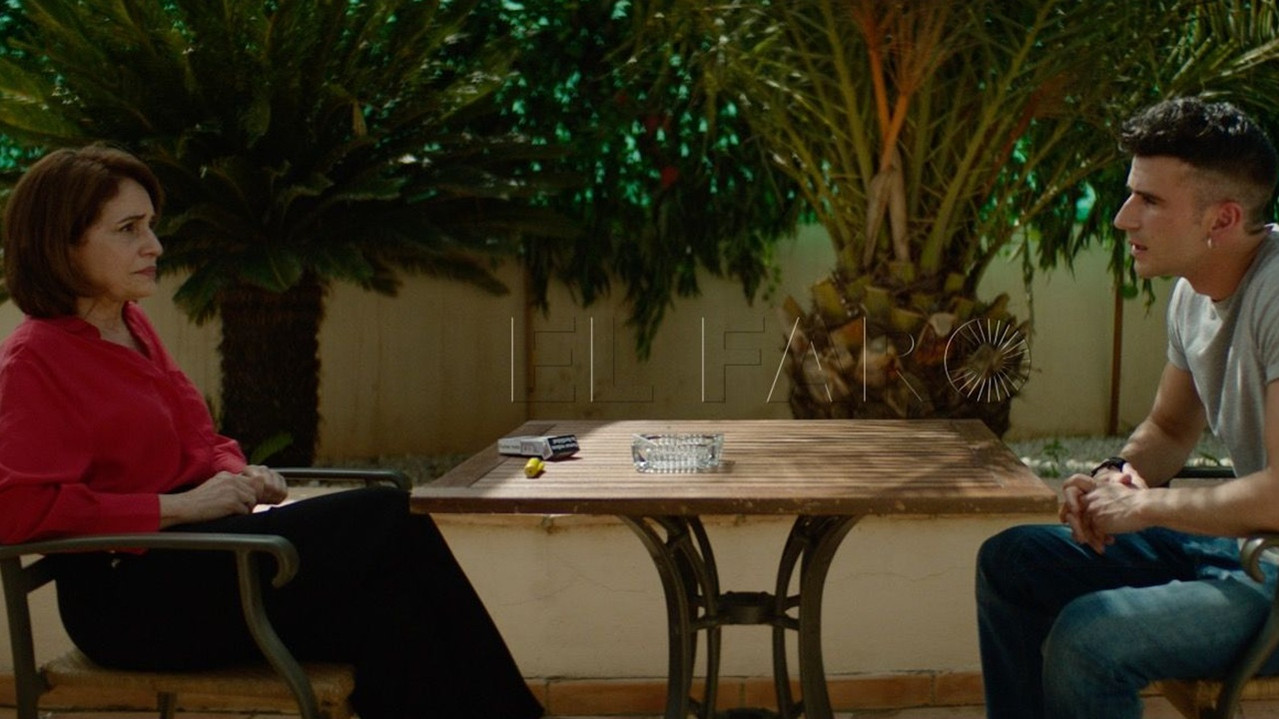 Reflejos en una habitación backdrop