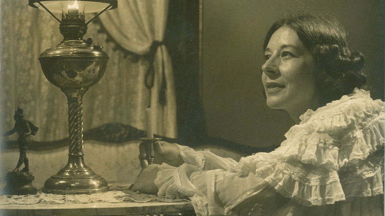 A Missa do Galo backdrop