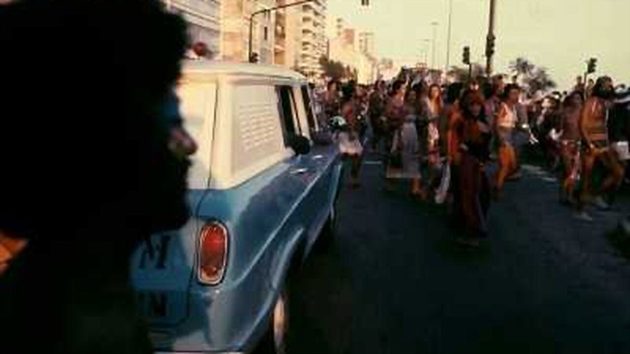 As Incríveis Artimanhas da Nuvem Cigana backdrop