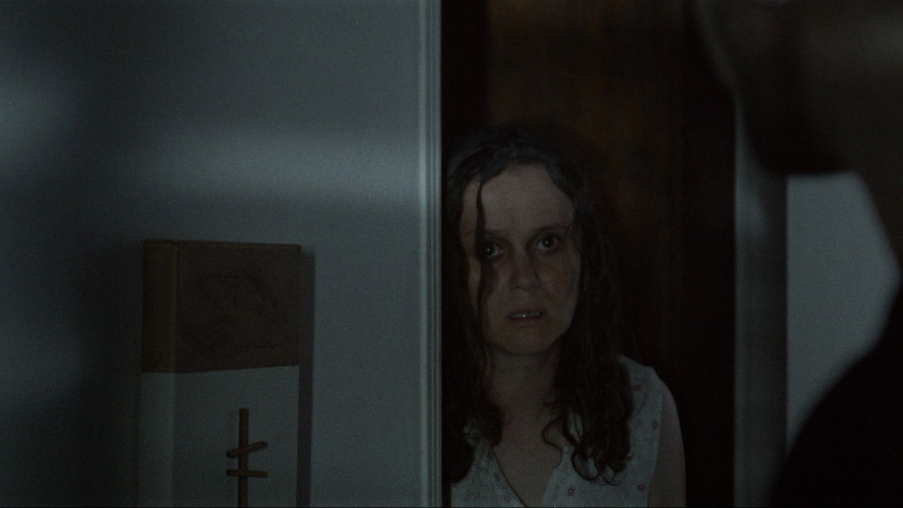 Ela Toma Placebo backdrop