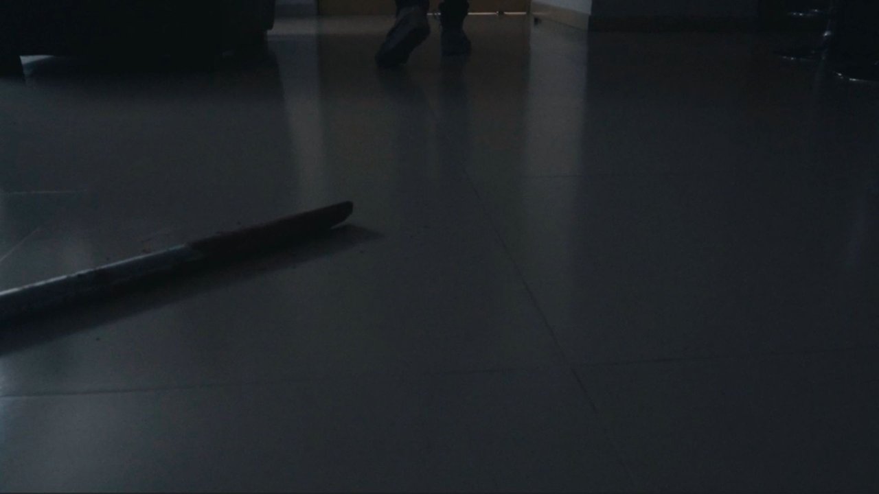 Sin Dejar Rastro backdrop