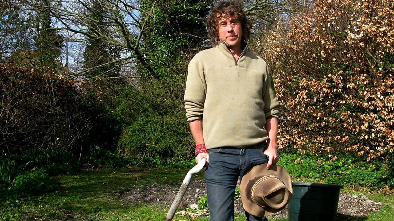 How To Live A Simple Life backdrop