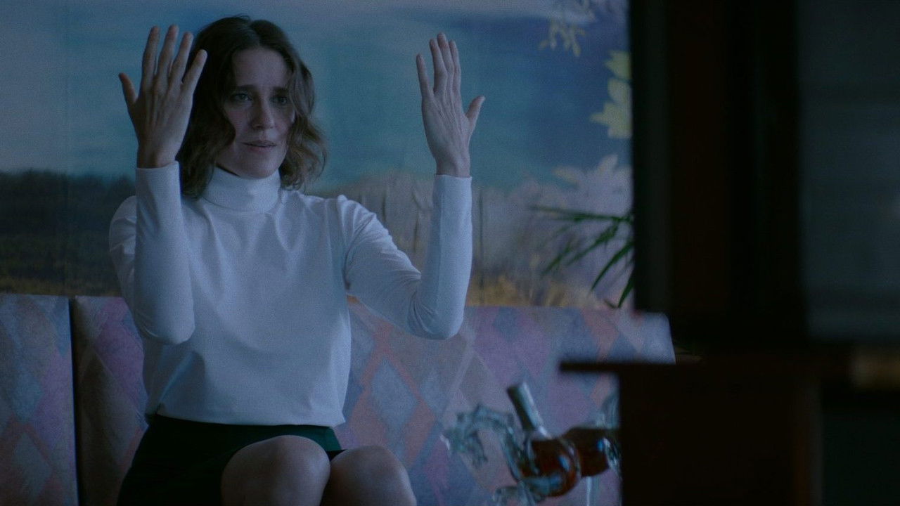 Silence 6–9 backdrop