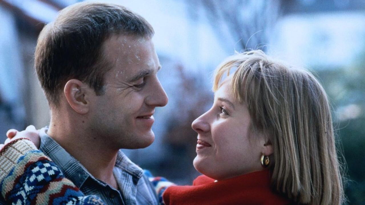 Das Baby der schwangeren Toten backdrop