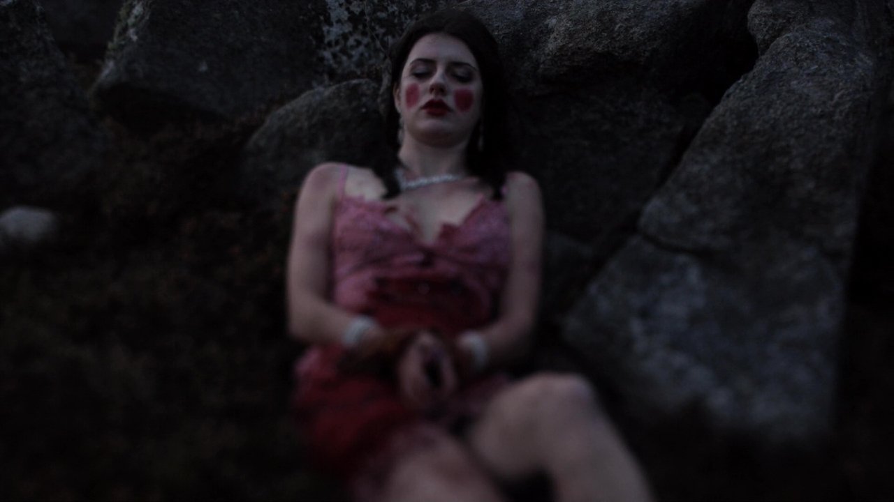 Irish Crime: Girl Hunter backdrop