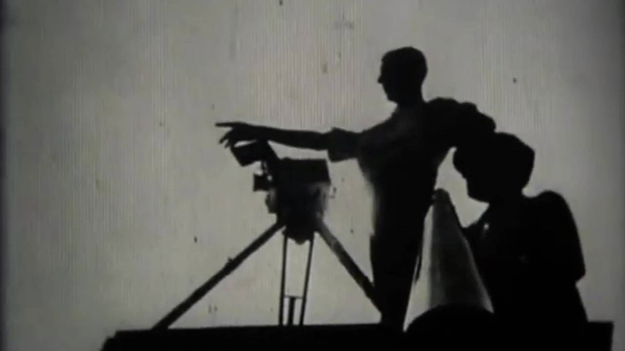 At the Origins of Soviet Cinema backdrop
