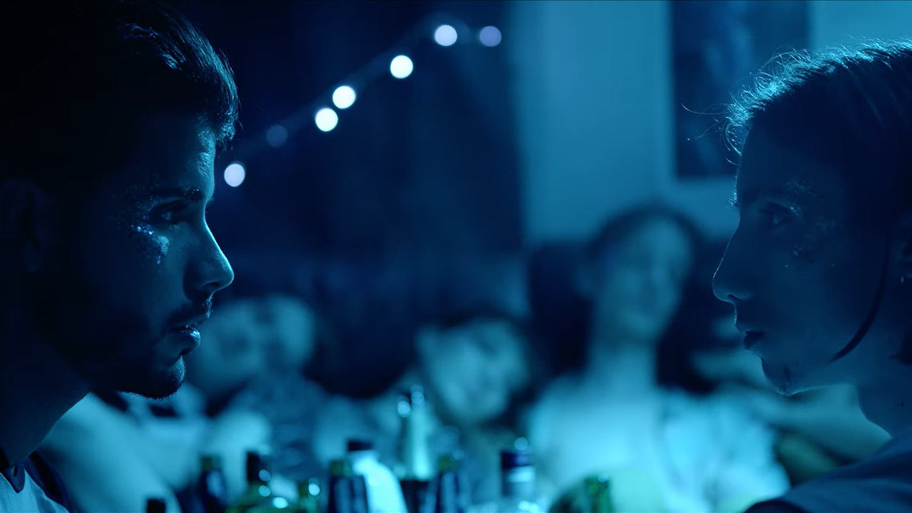 Bottoms Up! backdrop