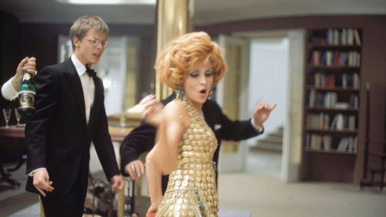 King, Queen, Knave backdrop