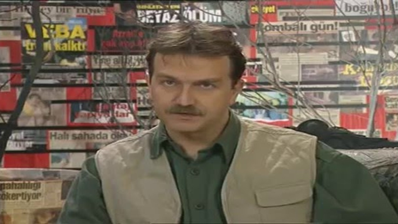 Sıcağı Sıcağına backdrop