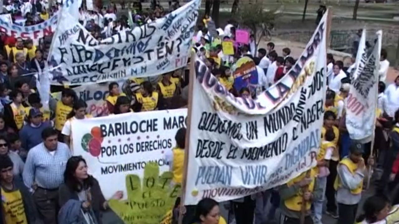 Una modesta proposición backdrop