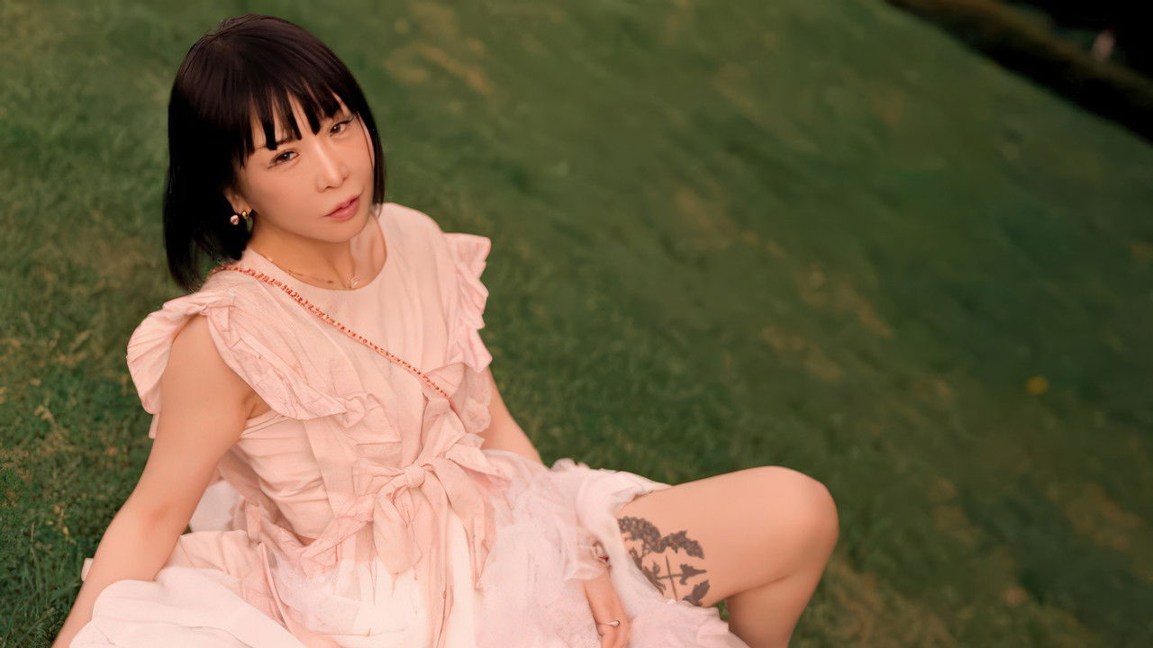 THIS IS JAPANESE GIRL(初回生産限定盤) - 大森靖子 backdrop